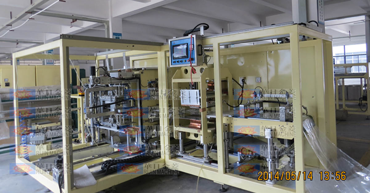 全自動文件袋書皮袋（TPU）成型機出貨-全自動高周波塑膠熔接機